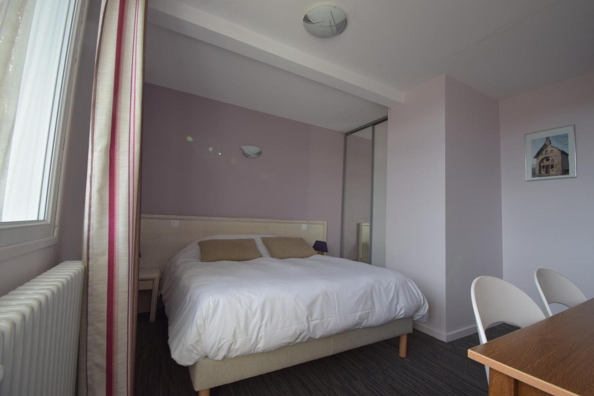 Hotel Les Chenets Saint-Julien-en-Champsaur Buitenkant foto