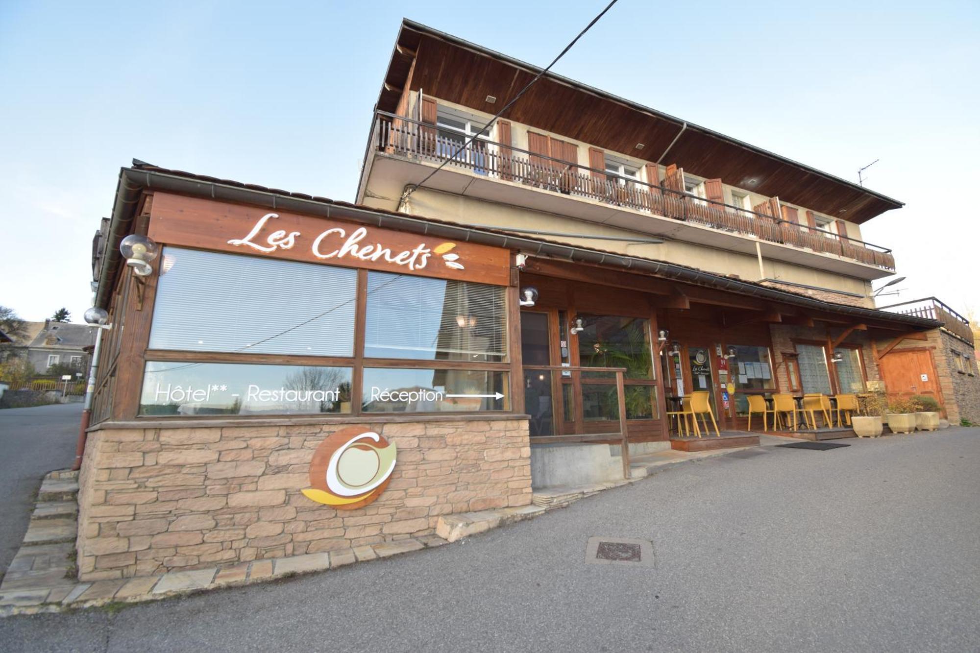 Hotel Les Chenets Saint-Julien-en-Champsaur Buitenkant foto